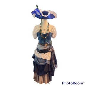 🎃🎃🎃 Complete Ladies Pirate Costume - White/Blue 🎃🎃🎃